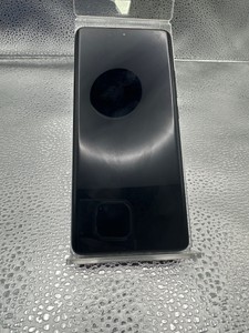 Б/в Мобільний телефон Xaomi 12 5g 8/128gb 01-201150005