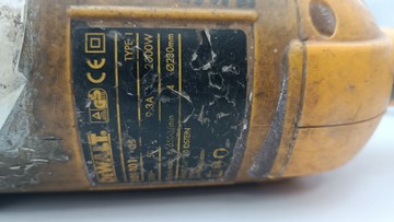 Б/у Угловая шлифмашина Dewalt d28401 01-201005821