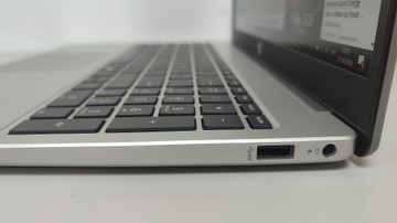 Б/в Ноутбук Hp 15/ryzen 3 7335u ddr5/16gb ddr5/ssd 512 gb/*інтегрована 01-201167467