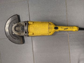 01-200606766: Dewalt dwe494