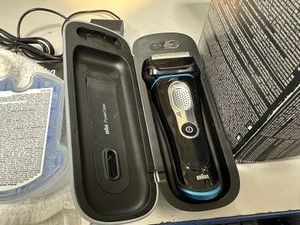 01-200616838: Braun series 9 pro+ 9575cc