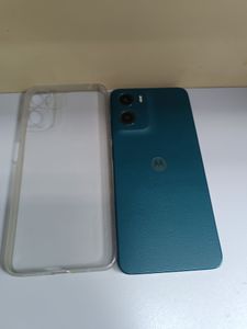 01-200784079: Motorola moto g05 4/256gb