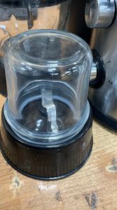 01-200744898: Royalty Line pje-1000.4