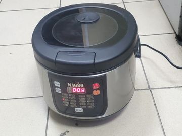 Б/в Мультиварка Magio mg-422 01-200740444