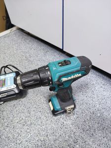 Б/в Шурупокрут Makita df333dwae 01-200804478