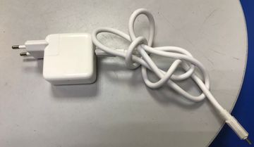 Б/в Ноутбук Apple macbook air 13" 2020 a2179 core i3 1,1ghz/ram8gb/ssd256gb/intel iris plus graphics 01-200803670