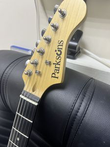 Б/в Електрогітара Parksons st-170 01-200815395