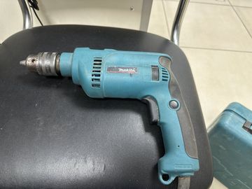 Б/в Дриль ударний Makita hp1620 01-200824376