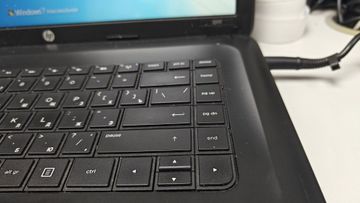 Б/в Ноутбук Hp 15/celeron 1000m ddr3/4gb ddr3/hdd 500 gb/ssd *відсутній/*інтегрована 01-200829001