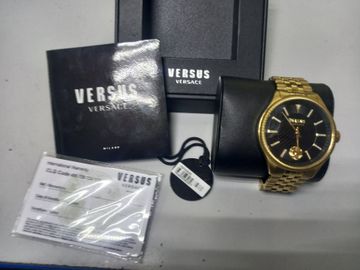 Б/в Годинник Versace vsphi3020 01-200834828