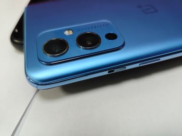 Б/в Мобільний телефон Oneplus 9 5g 8/128gb 01-200834855