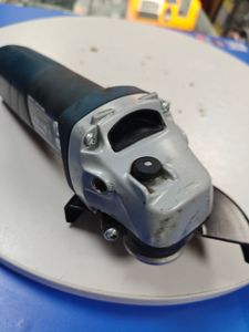 Б/у Угловая шлифмашина Bosch gws 670 professional 01-200831510