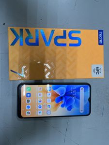 Б/в Мобільний телефон Tecno spark 7 kf6n 4/128gb 01-200851929
