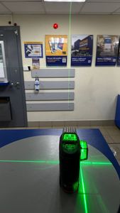 Б/у Лазерный нивелир Bosch gll 3-80 cg professional 01-200850985