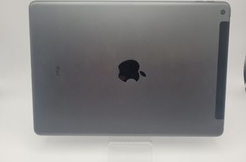 Б/в Планшет Apple ipad 8 wifi 32gb 4g 01-200854117