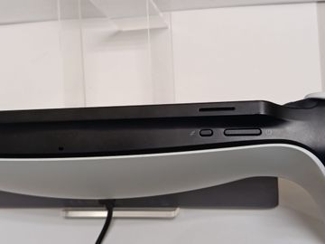 Б/у Игровой джойстик Sony playstation portal 01-200874057