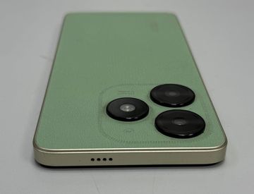 Б/в Мобільний телефон Tecno spark go 2024 3/64gb 01-200876576