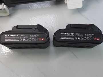 Б/в Шурупокрут Expert in-lxf20w 2акб зп 01-200889211