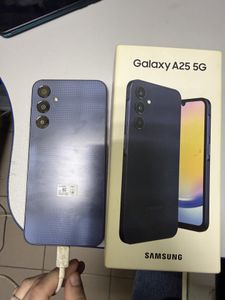 Б/у Мобільний телефон Samsung galaxy a25 5g sm-a256b 8/256gb 01-200897105