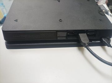 Б/у Игровая приставка Sony playstation 4 slim 1tb 01-200897566