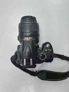 Б/у Фотоаппарат Nikon d3000 kit /af-s nikkor 18-55mm 1:3,5-5,6g vr dx 01-200902750