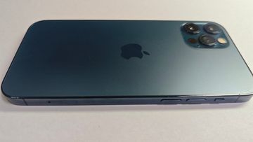 Б/в Мобільний телефон Apple iphone 12 pro 128gb 01-200907788