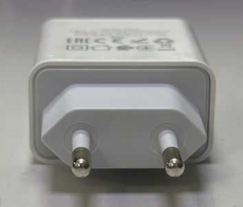 Б/в Мережевий зарядний пристрій Hoco c81a asombroso mi 16-000273956