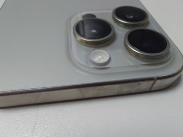 Б/в Мобільний телефон Apple iphone 15 pro max 1tb 01-200913650