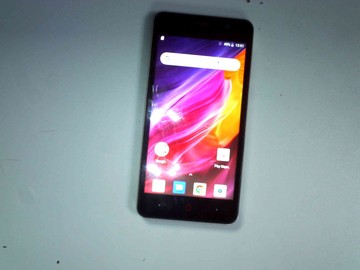 Б/в Мобільний телефон Doogee x100 1/8gb 01-200924687