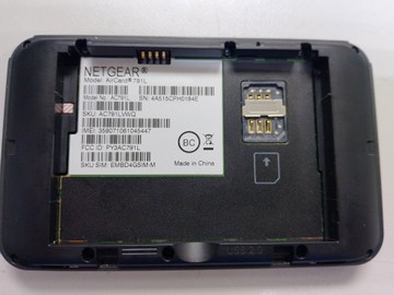 Б/в Бездротовий маршрутизатор Netgear jetpack ac791l 01-200938484