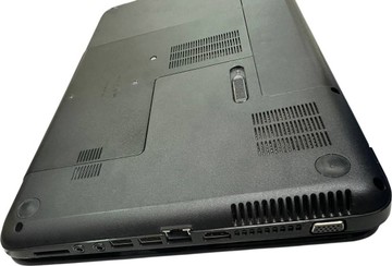 Б/у Ноутбук Hp 15/amd a6 4400m ddr3/4gb ddr3/hdd 750 gb/ssd *відсутній/*інтегрована 01-200937303