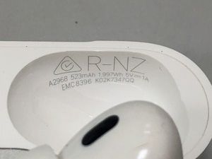 Б/в Навушники Apple airpods pro 2nd generation with magsafe charging case usb-c 01-200940123