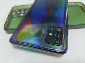 Б/в Мобільний телефон Samsung a515f galaxy a51 4/128gb 01-200882826