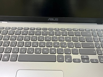 Б/в Ноутбук Asus 15/core i5-1035g1 ddr4/8gb ddr4/ssd 256 gb/geforce mx330 2gb 01-200955321
