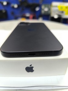 Б/в Мобільний телефон Apple iphone 15 plus 256gb 01-200915094