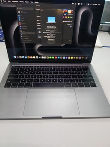 Б/в Ноутбук Apple a1708 /macbook pro 13,3" core i5 2,3ghz/ram8gb/ssd 512gb/intel iris plus graphics 640 01-200979365