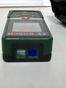 Б/у Лазерный нивелир Bosch plr 40 c 01-200976839