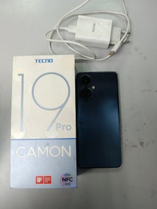 Б/в Мобільний телефон Tecno camon 19 pro 8/128gb 01-200996196
