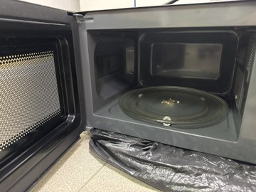 Б/у Микроволновая печь Samsung ms20a3010al 01-200999553