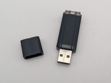 Б/в Usb-флешка Verico 32gb usb2.0 01-201002071