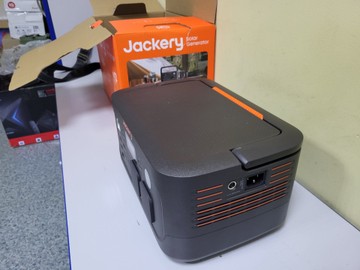Б/в Зарядна станція Jackery explorer 500 v2 01-201012309