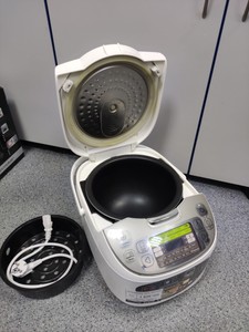 Б/у Мультиварка Tefal rk816e32 01-201012110