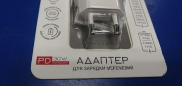 Б/в Мережевий зарядний пристрій Cyboo 103119 pd 30w 01-201022592