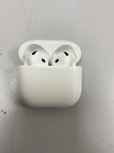 Б/в Навушники Apple airpods 4 01-201033718
