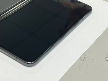 Б/в Мобільний телефон Google pixel fold 12/256gb 01-200907536