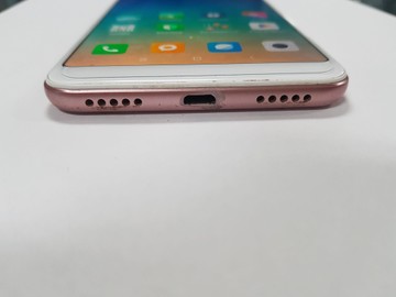 Б/в Мобільний телефон Xiaomi redmi 5 plus 3/32gb 01-201042271