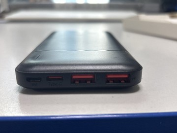 Б/в Повербанк Rivacase va2101 10000mah / 132653 01-201102091