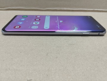 Б/в Мобільний телефон Samsung g973u1 galaxy s10 8/128gb 01-201137714