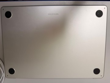 Б/у Ноутбук Apple macbook air 13,6" m2 2022 01-201144753