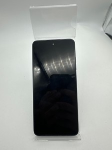 Б/в Мобільний телефон Tecno spark 20 kj5n 8/256gb 01-201152327